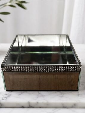 Mirrored Rhinestone Jewelry Box | Glam Vanity Decor